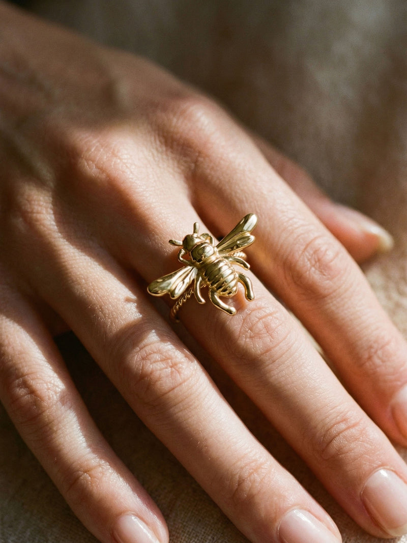 Ring Bienenkönigin – Detailansicht 3