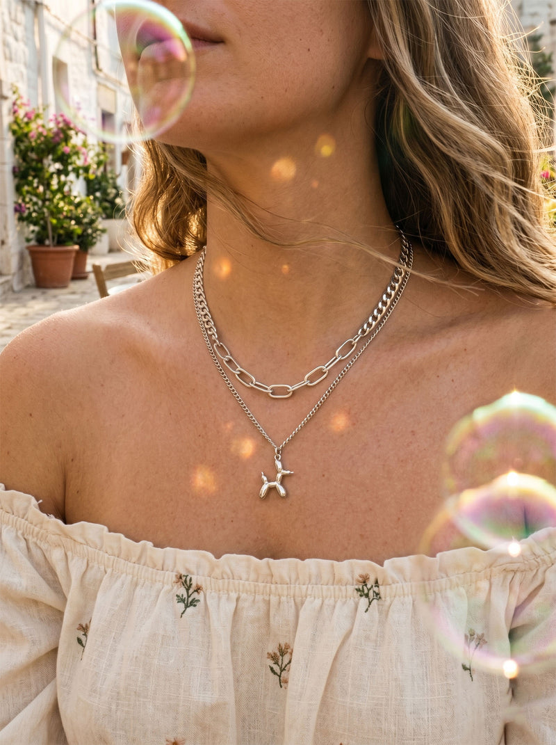 Ballonhund Layer-Kette Silber – Lifestyle-Foto