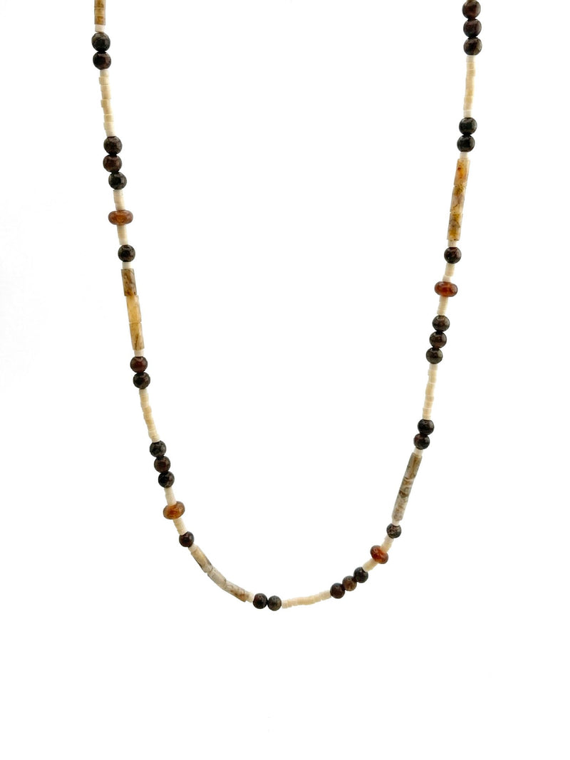 Kette Beigebraun Naturstein – Produktbild auf weissem Hintergrund, Naturstein Halskette, Boho Schmuck