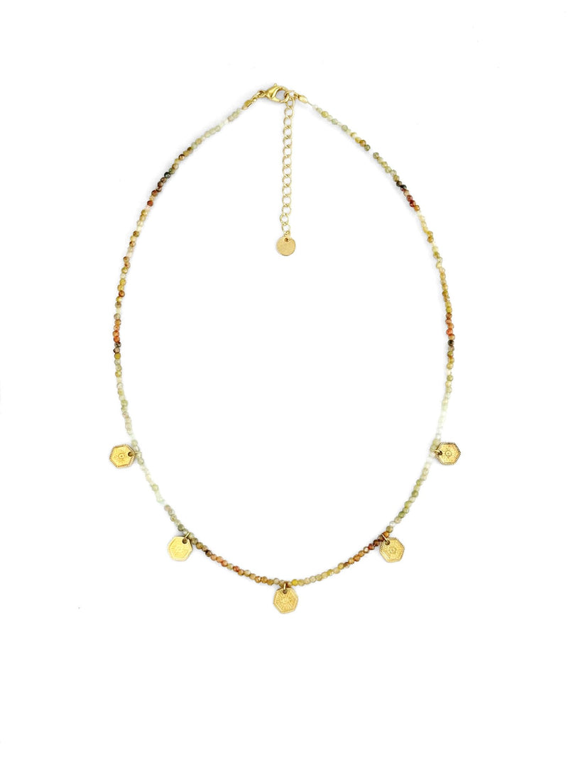 Kette Farbverlauf Fein – Produktbild auf weissem Hintergrund, Naturstein Halskette, Boho Schmuck