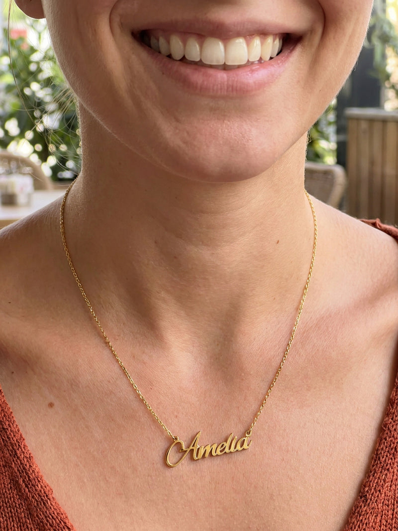 Personalized name jewelry – Handmade necklace with gift box
