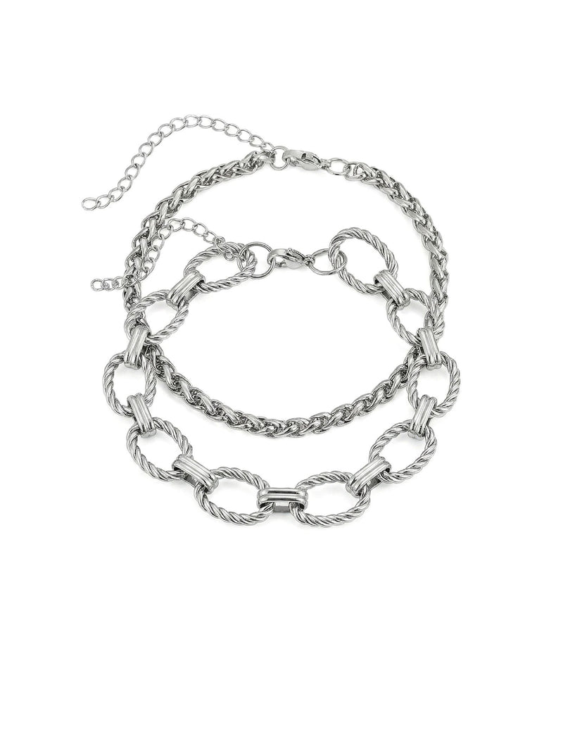 Iron Embrace Herrenarmband Detailansicht – Edelstahl, Silber