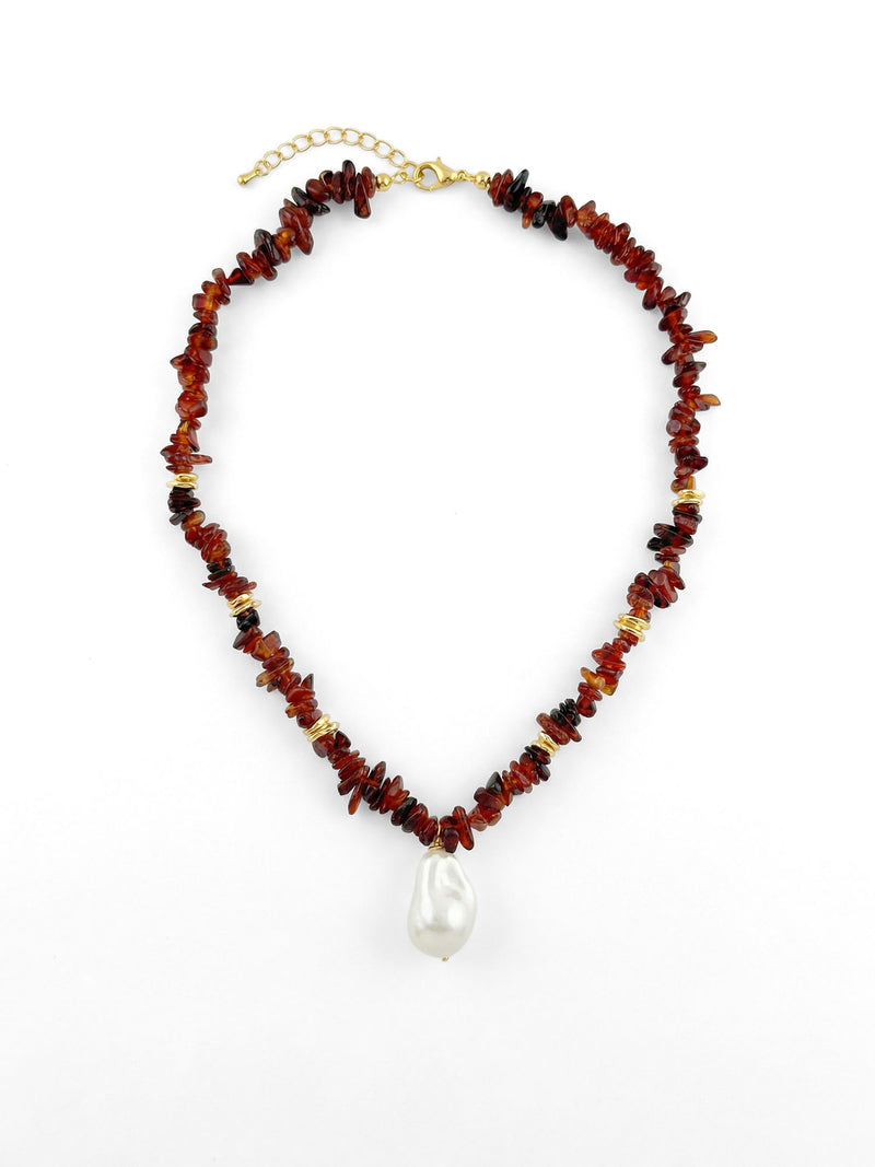 Vulkanblüte necklace fully displayed with clasp and extension on a white background