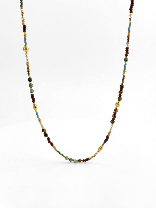 Kette Naturstein Klassisch – Produktbild auf weissem Hintergrund, Naturstein Halskette, Boho Schmuck