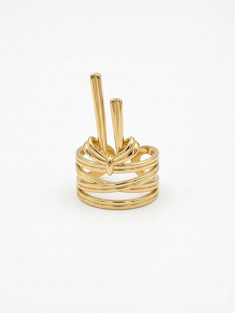 Ribbon Knot Schleifen-Ring Gold Produktbild auf weissem Hintergrund
