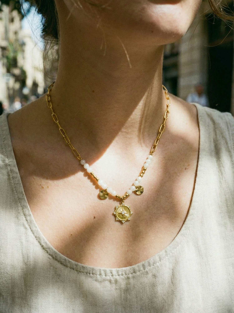Kette Stella Sol - Himmelscharms Detailaufnahme
