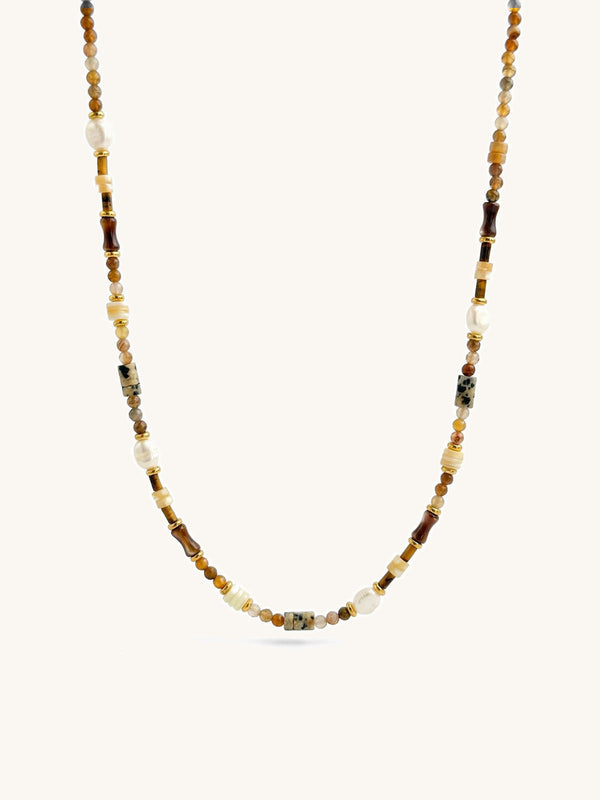 Kette Naturstein Bunt – Produktbild auf weissem Hintergrund, Naturstein Halskette, Boho Schmuck