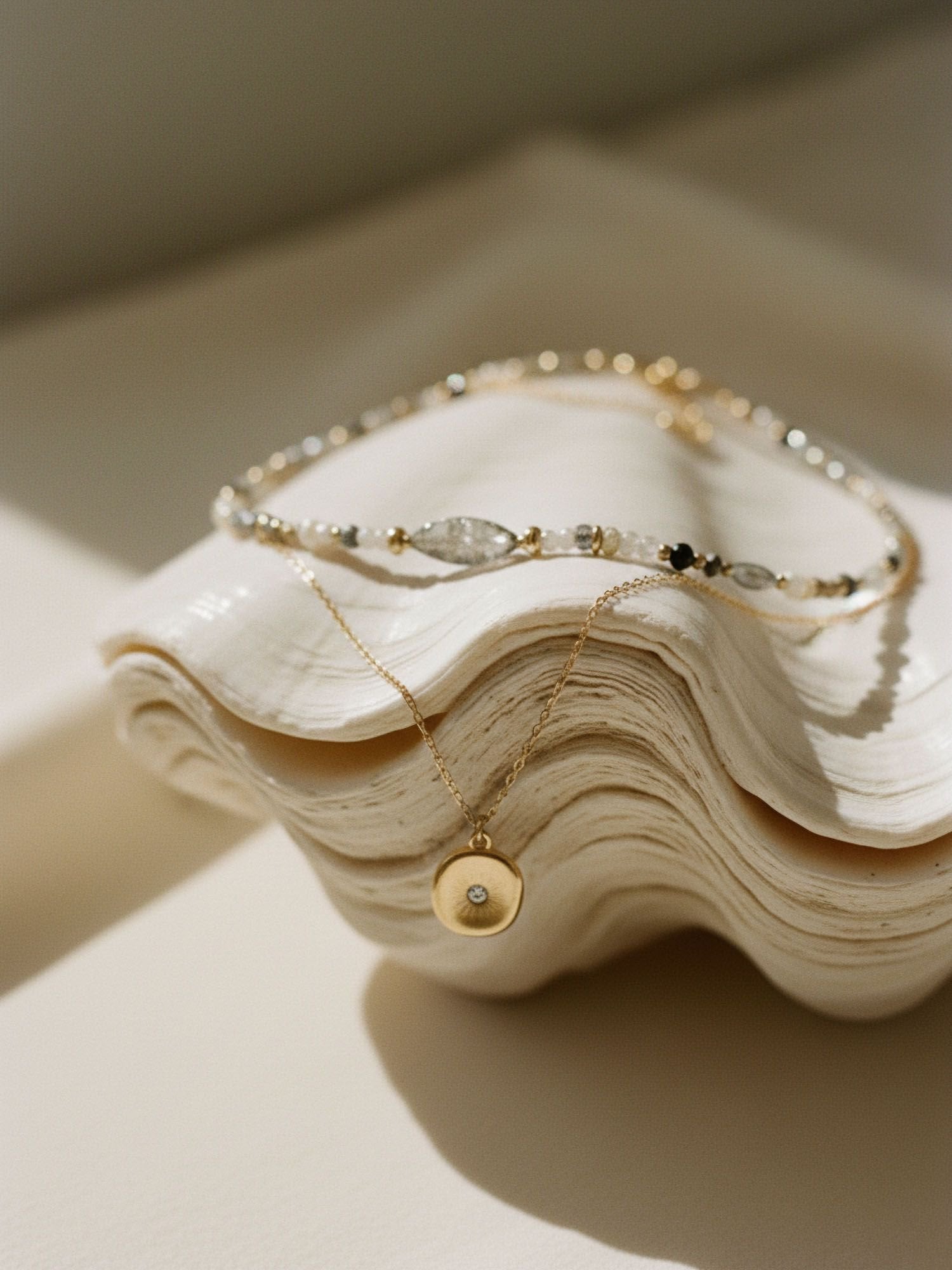 Natürliche Halsketten, handgefertigt mit Seele