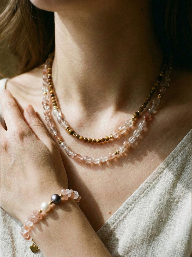 Mondlicht – Natursteinarmband mit Süßwasserperle