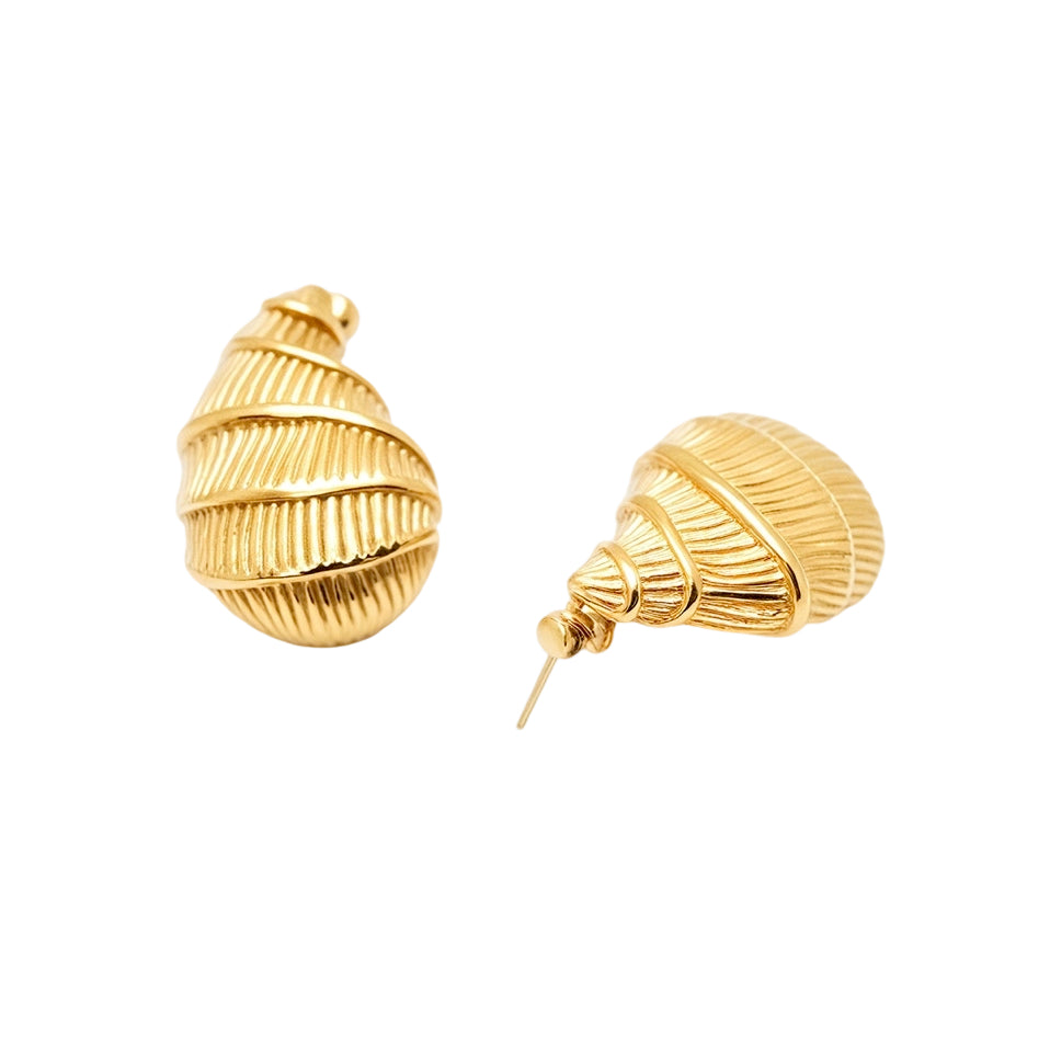 Golden Shell earrings