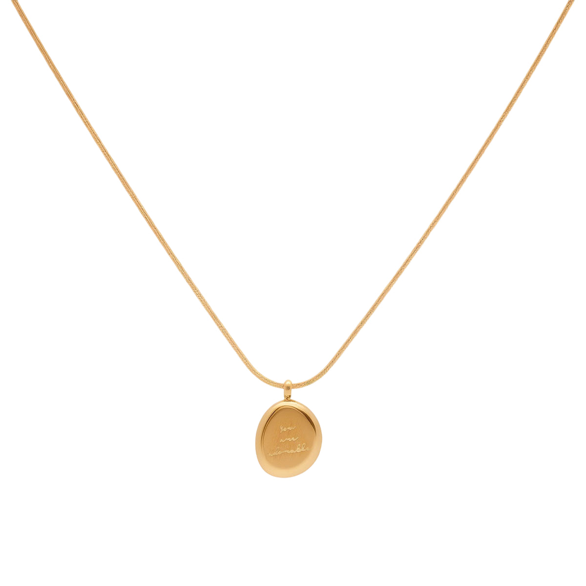 Adorable necklace – with engraved pendant