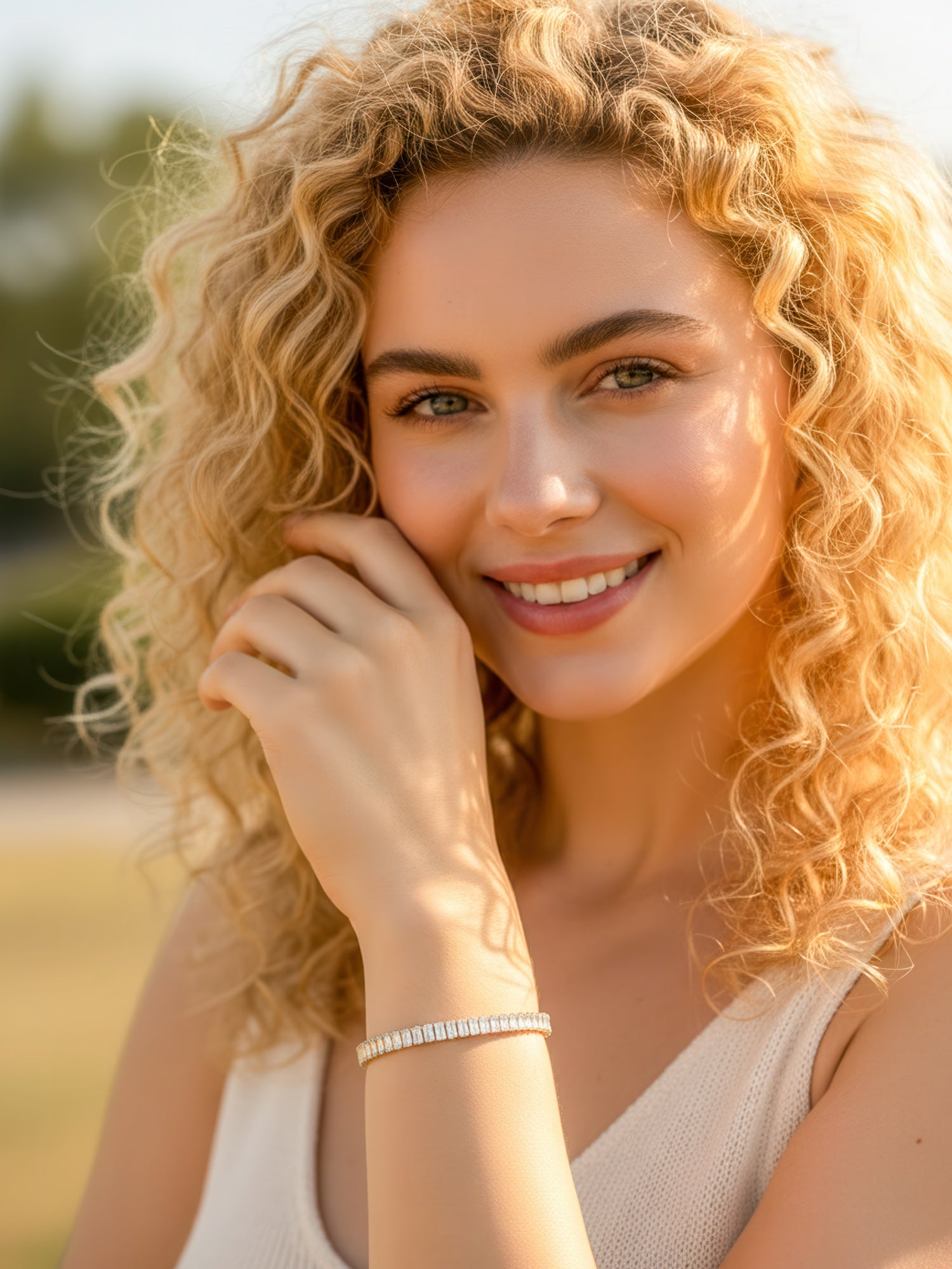 Light Play Bracelet – Gold &amp; Crystal