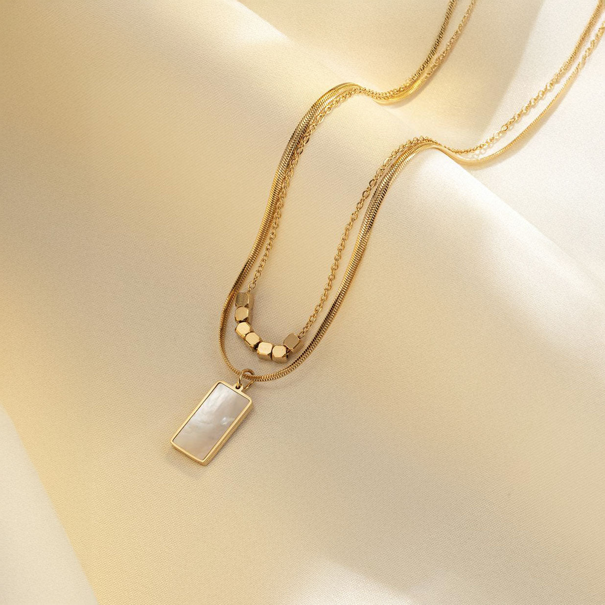 Kette Urban Mirror