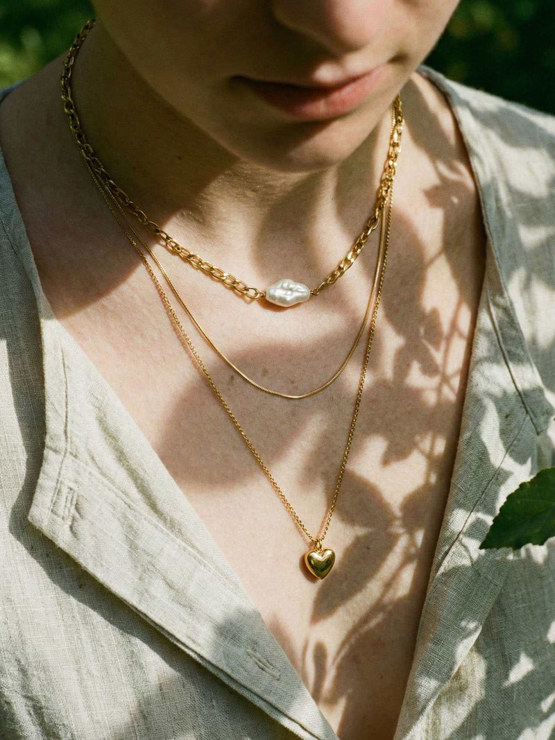 3er-Kette Herzstueck weiches Licht – 18K vergoldete Layering Halskette mit Herzanhaenger