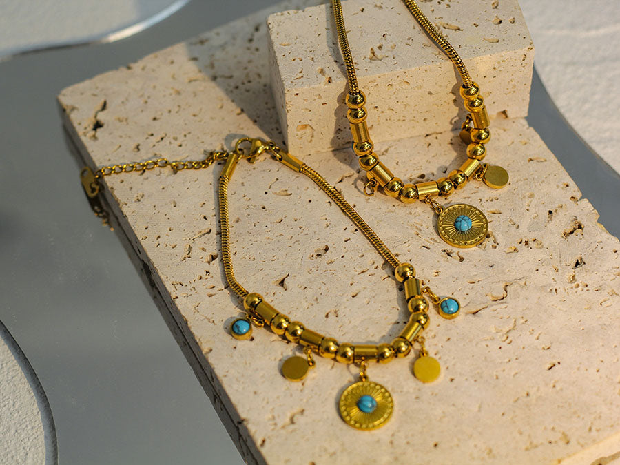 Schmuckset mit Blauer Türkis & 18K Vergoldung – Halskette & Armband