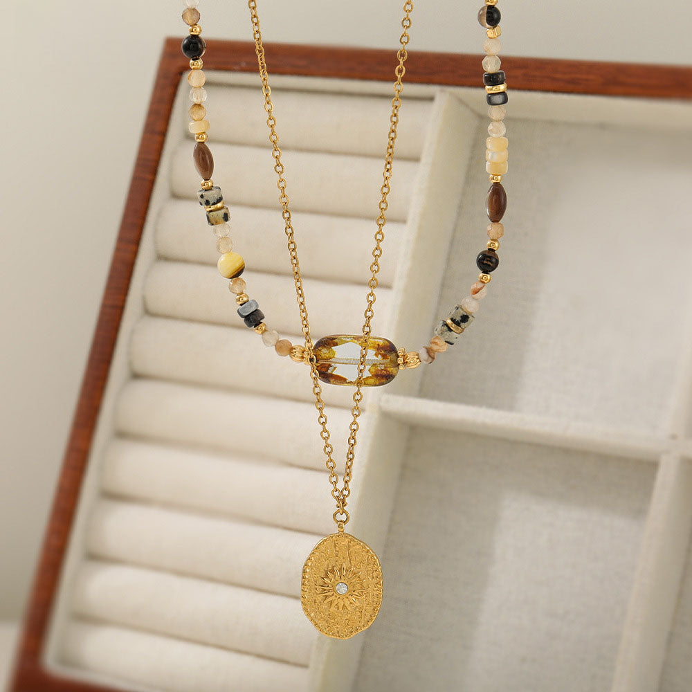 Kette Amberlicht – mit goldenem Talisman