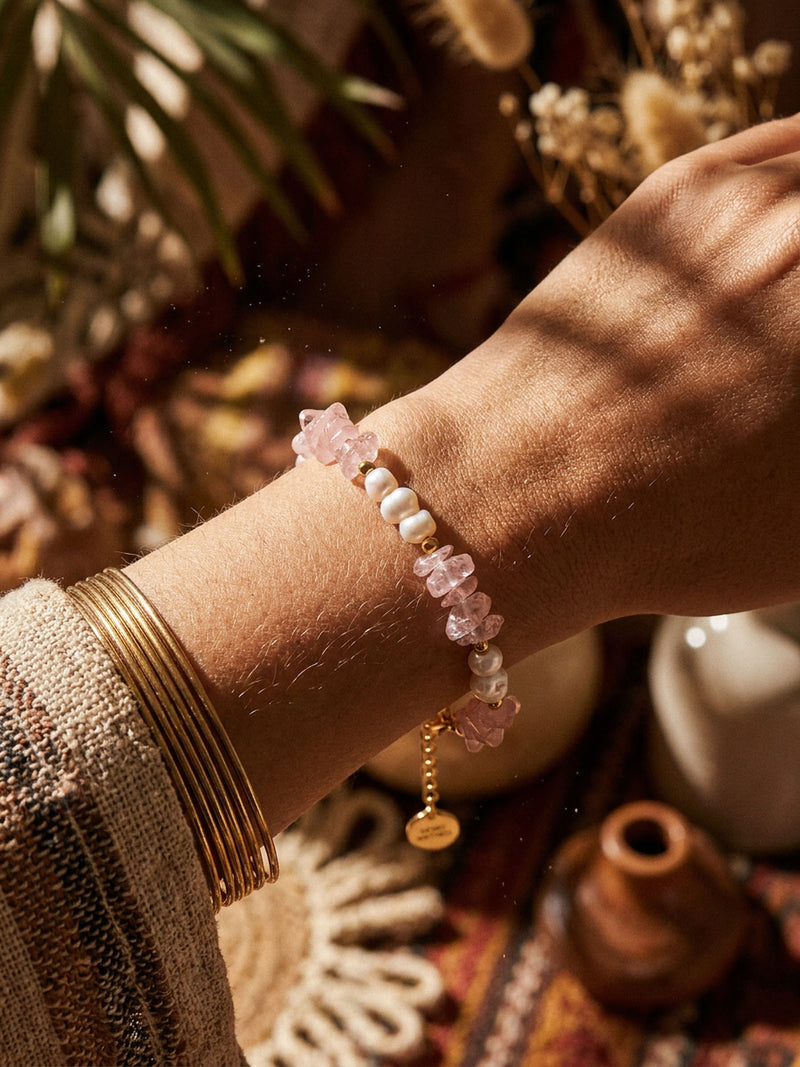 Armband Perlenmeer Erdbeerquarz – Detailansicht