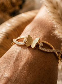 Armreif Papillon Lumière – Lifestyle-Foto