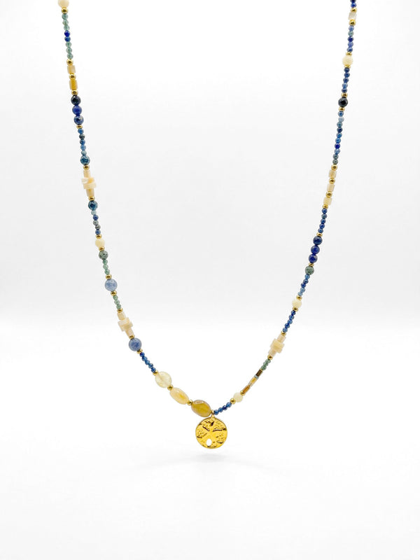 Kette Atlantis Naturstein Seestern – Produktbild auf weissem Hintergrund, Naturstein Halskette, Boho Schmuck