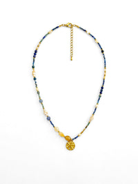 Kette Atlantis Naturstein Seestern – Produktbild auf weissem Hintergrund, Naturstein Halskette, Boho Schmuck