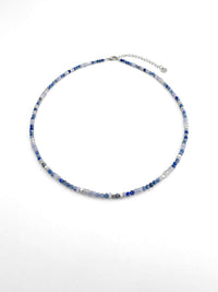 Kette Blauviolett Naturstein – Produktbild auf weissem Hintergrund, Naturstein Halskette, Boho Schmuck