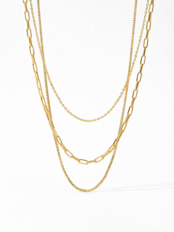 Kette Herringbone Kette Gold Produktbild auf weissem Hintergrund – 18K vergoldet