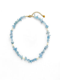 Ocean Breeze Kette – Produktbild auf weissem Hintergrund, Naturstein Halskette, Boho Schmuck