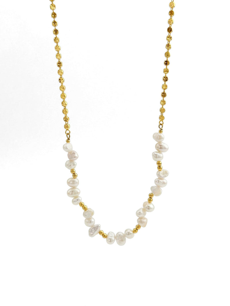 Kette Perlen Elegant – Produktbild auf weissem Hintergrund, Naturstein Halskette, Boho Schmuck