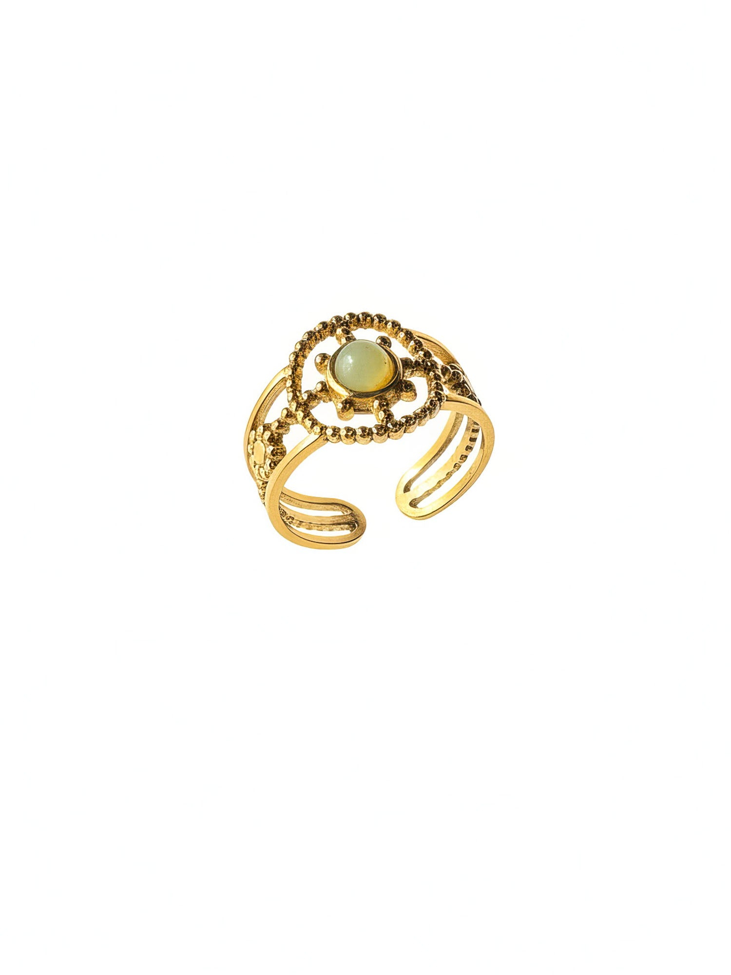 Ring Aurora Notte Gold mit Opal - 18K vergoldeter Boho Ring auf weißem Hintergrund