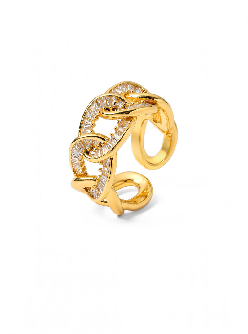 Ring Twist Shine – Produktbild auf weißem Hintergrund