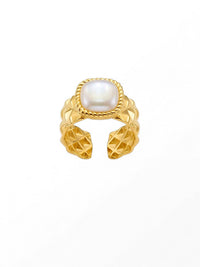 Royal Cushion Statement-Ring Gold Produktbild auf weissem Hintergrund