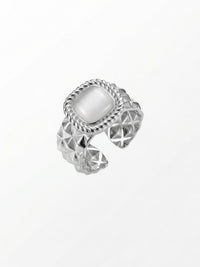 Royal Cushion Statement-Ring Silber Produktbild auf weissem Hintergrund