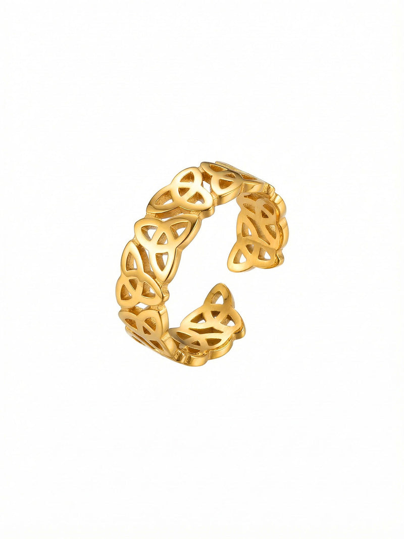 Sacred Knot Keltischer Ring Gold Produktbild auf weissem Hintergrund
