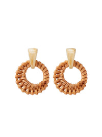 Solana – Geflochtene Rattan Hoops mit Harzstein – Elfenbein – Produktbild 1