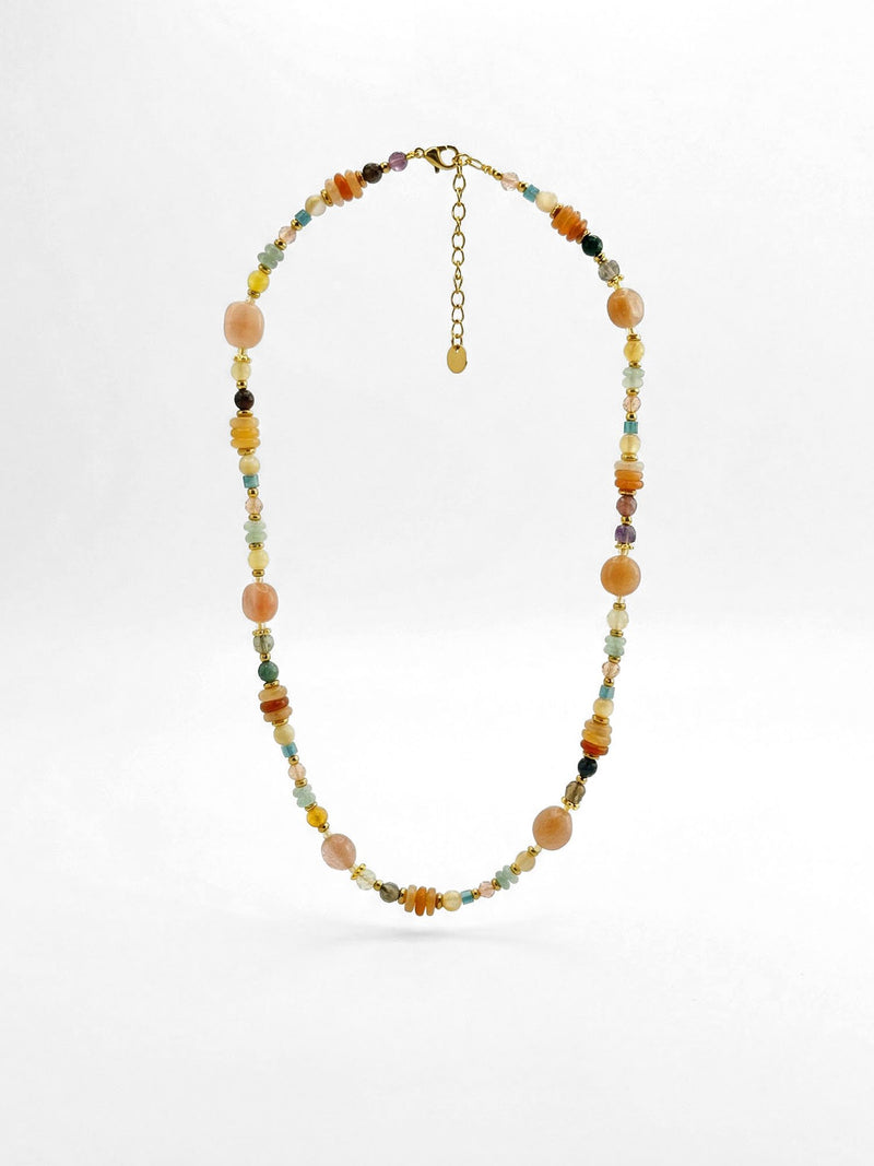 Kette Sonnenstein Aventurin – Produktbild auf weissem Hintergrund, Naturstein Halskette, Boho Schmuck
