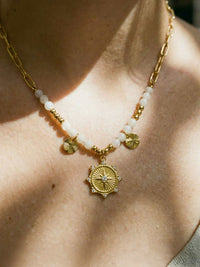 Kette Stella Sol - Himmelscharms Detailaufnahme