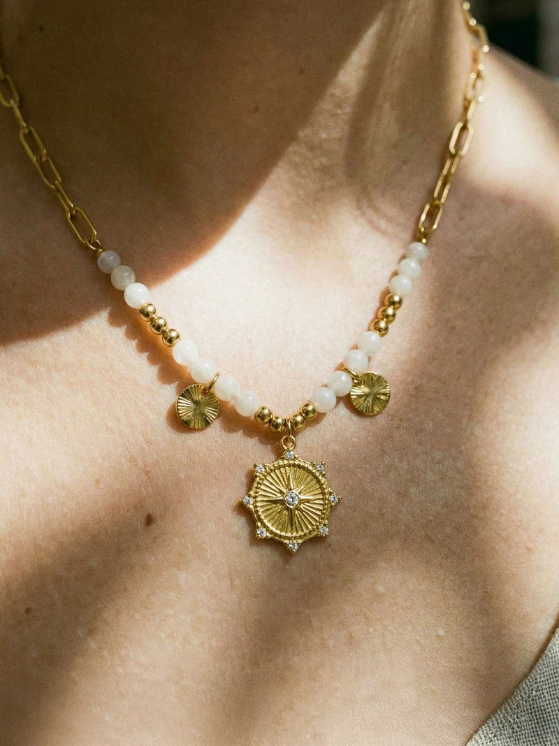 Kette Stella Sol - Himmelscharms Detailaufnahme