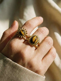 Sunburst Ring Kombination – Tigerauge-Sonnenring kombiniert mit anderen Schmuckstuecken
