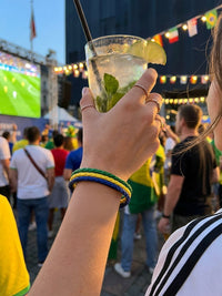 Armband WM 2026 – Geflochtenes Leder Fan Armband mit Nationalflagge – Brasilien – Lifestyle 5