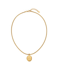 Kette Adorable mit Gravur-Anhänger Gold – Weißer Hintergrund, Gesamtansicht
