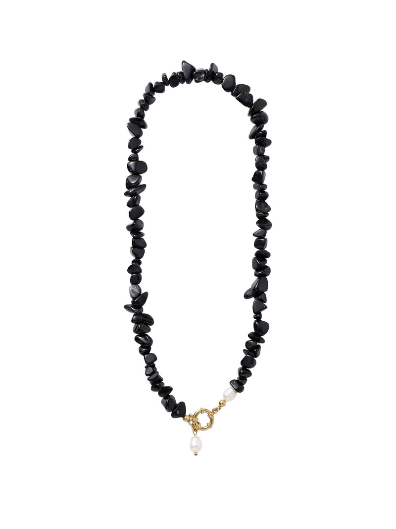 Midnight Pearl Obsidian-Kette mit Süßwasserperle – Weißer Hintergrund, Detailansicht