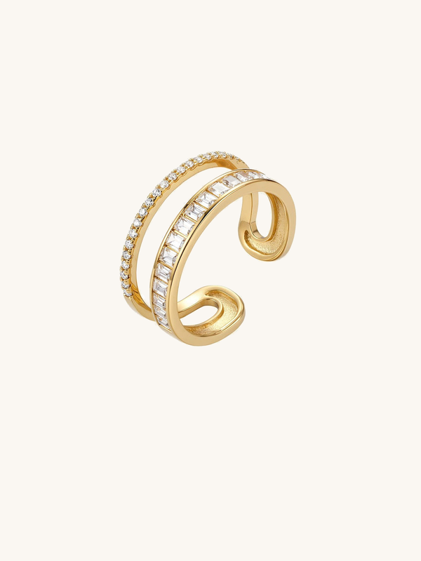 Sparkle Duo Doppelring 18K vergoldet mit Baguette und runden Zirkonia auf weissem Hintergrund Nemomatheo