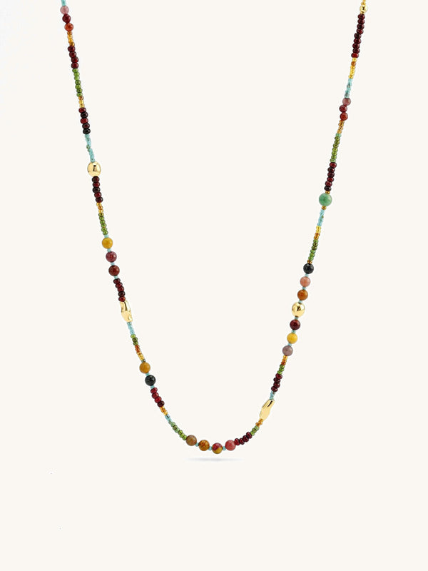 Kette Naturstein Neu – Produktbild auf weissem Hintergrund, Naturstein Halskette, Boho Schmuck