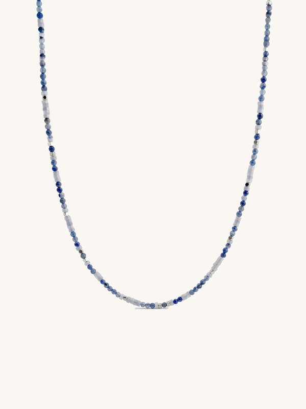 Kette Blauviolett Naturstein – Produktbild auf weissem Hintergrund, Naturstein Halskette, Boho Schmuck