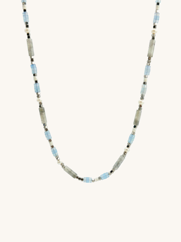 Kette Naturstein Schlicht – Produktbild auf weissem Hintergrund, Naturstein Halskette, Boho Schmuck