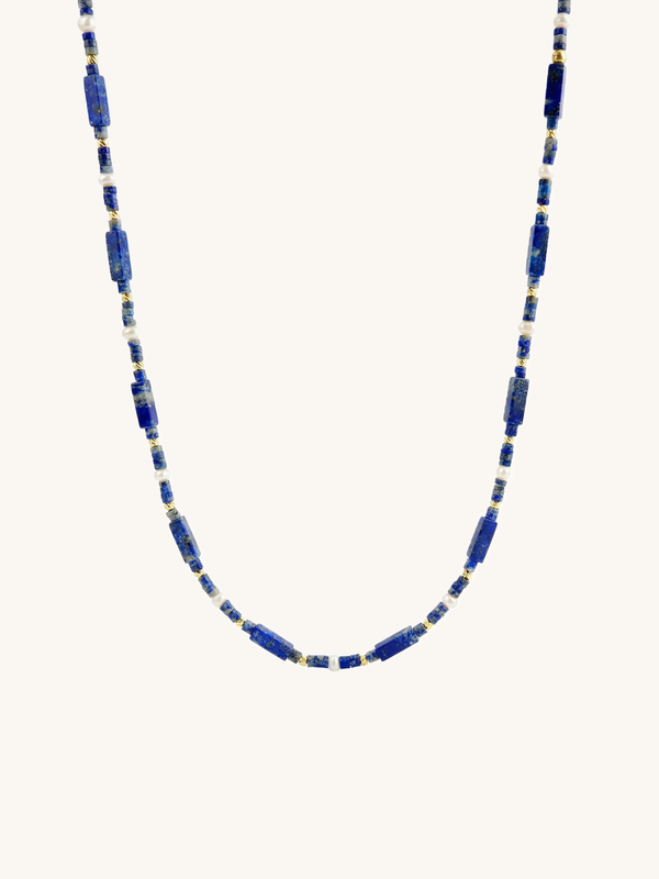 Kette Lapislazuli Blau – Produktbild auf weissem Hintergrund, Naturstein Halskette, Boho Schmuck
